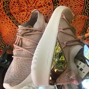 New adidas, original cloud wear!